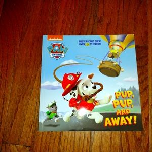 ❤️Like New! Nick Jr Paw Patrol Pup Pup and Away Book❤️